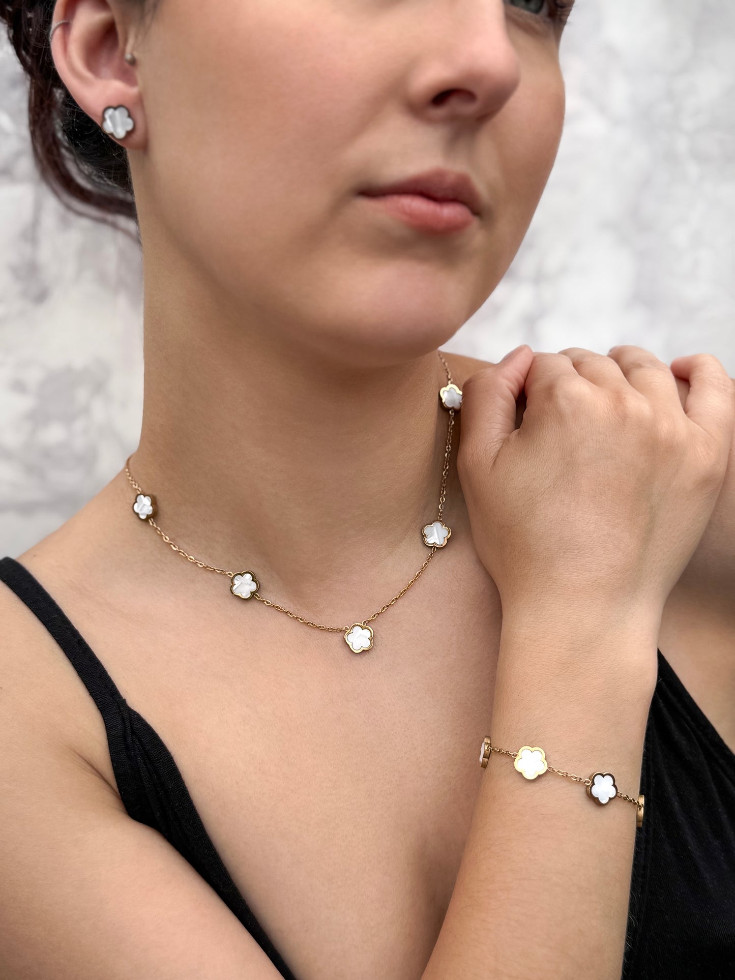 Pearl Clover Stud Earrings