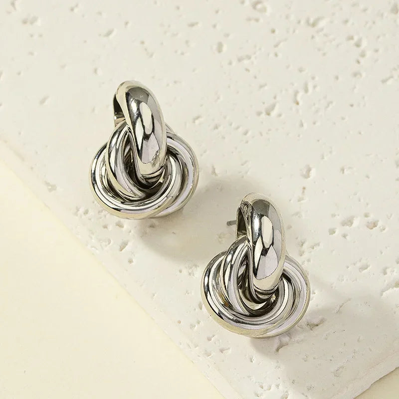 Knot Earrings Silver