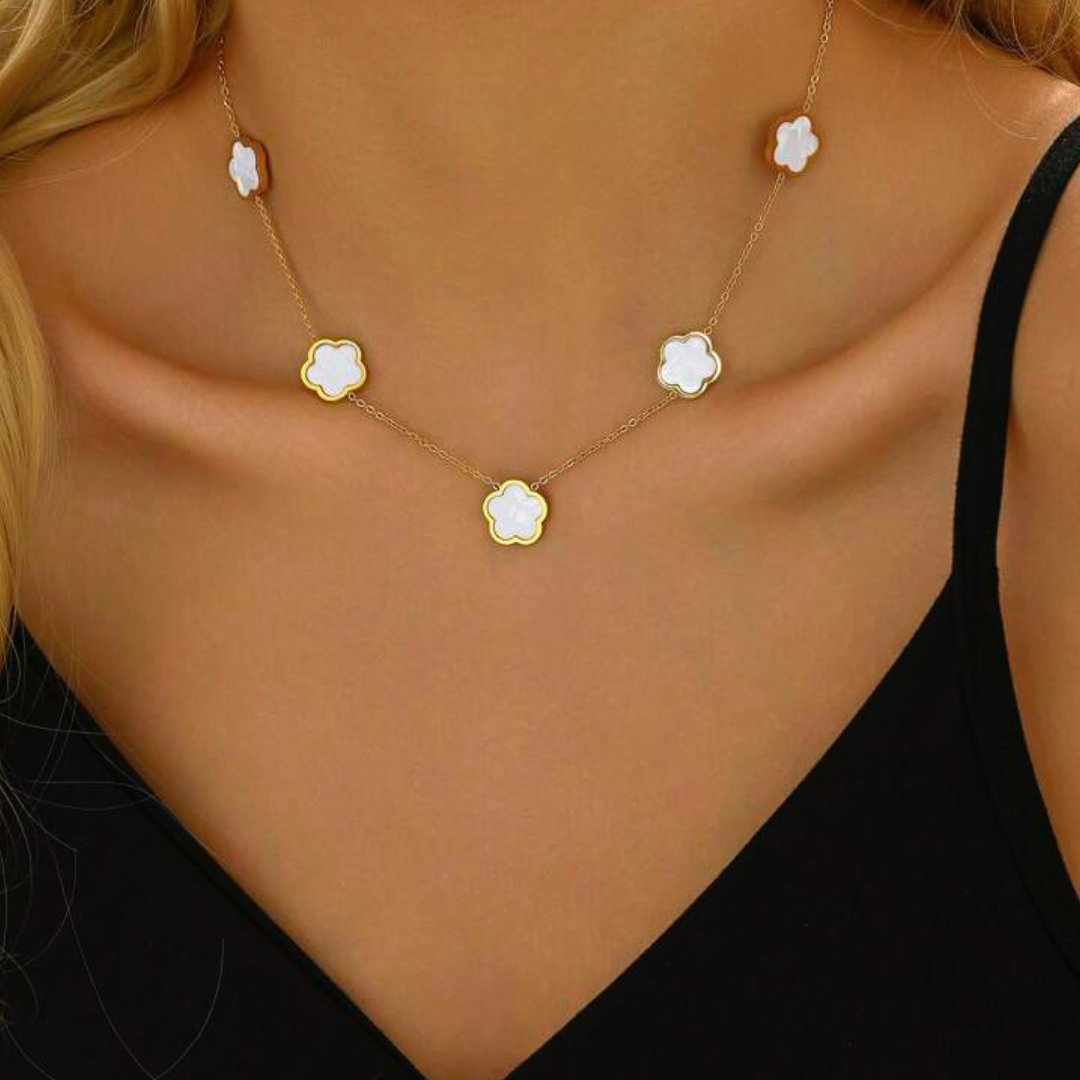 Pearl Clover Necklace