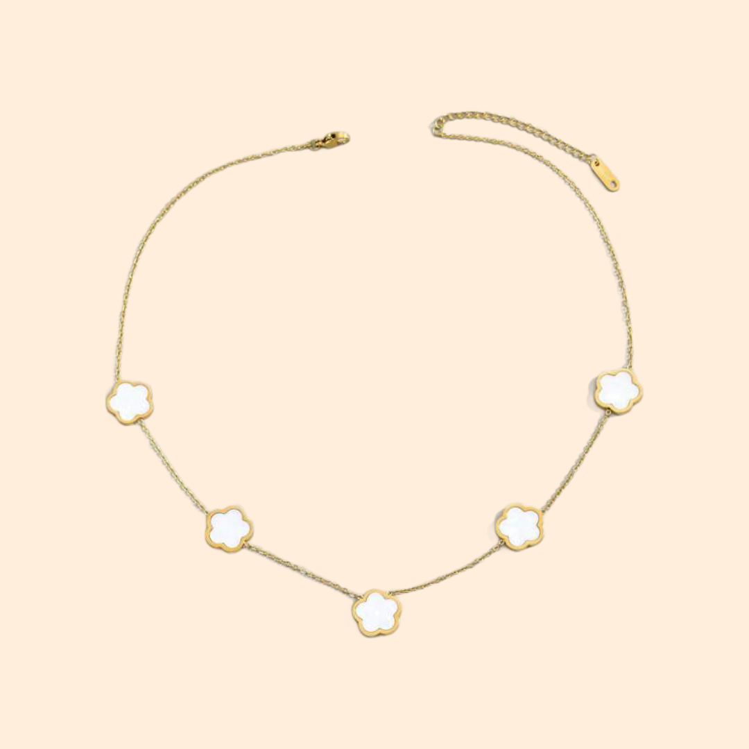 Pearl Clover Necklace