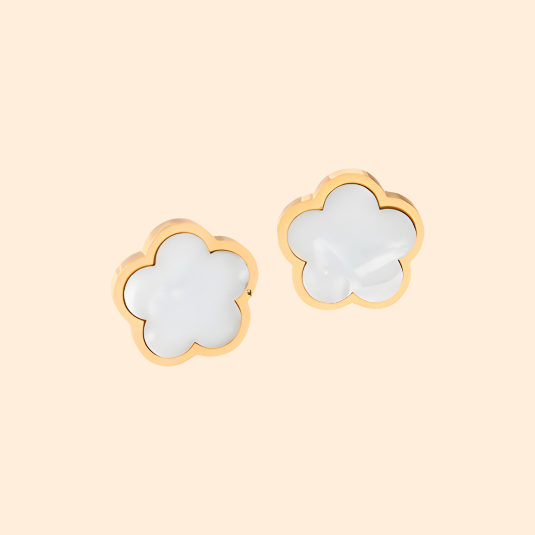 Pearl Clover Stud Earrings